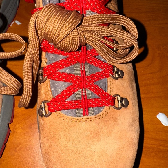 Men's Danner 4.5" Mountain 600 Waterproof Boots - Picture 12 of 16